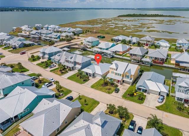 Property at 5114 Brigantine Cay Ct, Texas City, TX 77590, 3 beds, 2 baths