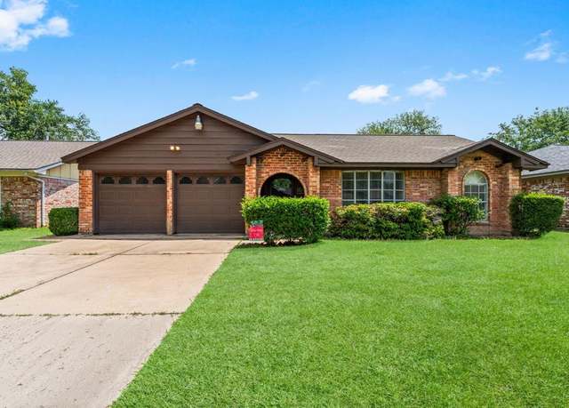 Property at 16310 Autumn Wind Dr, Houston, TX 77090, 3 beds, 2 baths