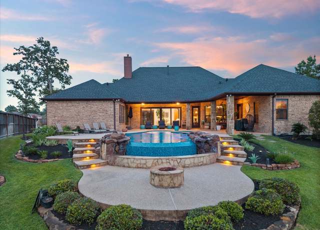 Property at 12506 Sharps Ln, Magnolia, TX 77354, 3 beds, 3.5 baths