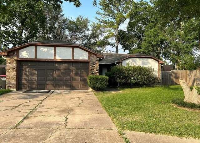 Property at 7207 San Lucas Dr, Houston, TX 77083, 3 beds, 2 baths