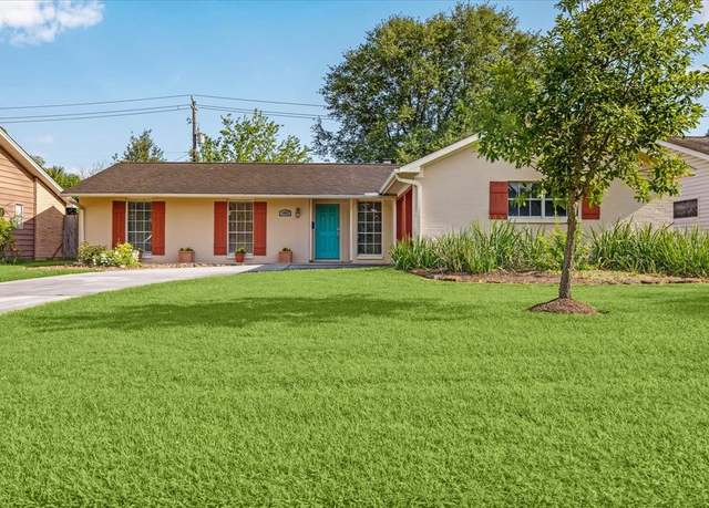 Property at 9407 Meadowbriar Ln, Houston, TX 77063, 3 beds, 2 baths