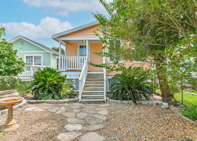 Property at 5413 Ave Q, Galveston, TX 77550, 2 beds, 1.5 baths