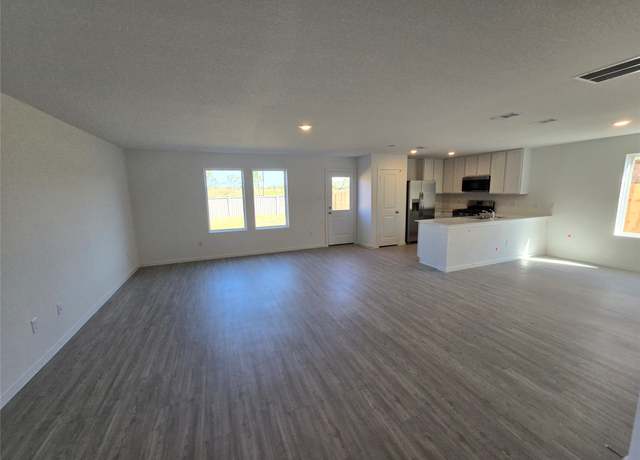 Property at 28746 Texas Plains Dr, Hockley, TX 77447, 4 beds, 2.5 baths