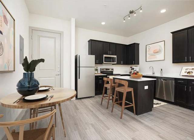 Property at 4509 Mount Vernon St #4, Houston, TX 77006, 1 bath