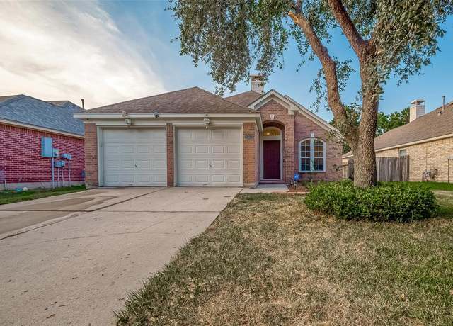 Property at 25910 Palmdale Estate Dr, Richmond, TX 77406, 3 beds, 2 baths