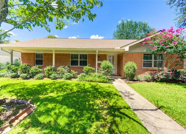 Property at 5830 Cartagena St, Houston, TX 77035, 3 beds, 2 baths