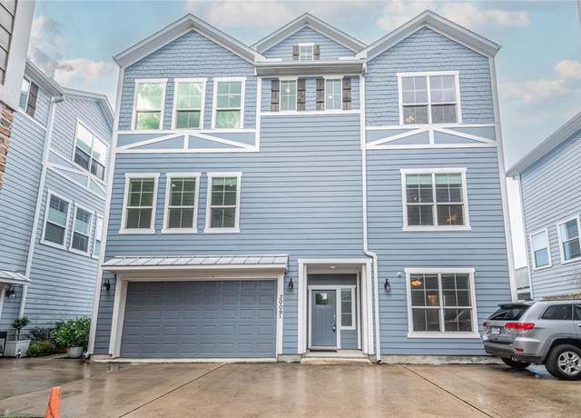 Property at 3009 Bell St Unit B, Houston, TX 77003, 3 beds, 3.5 baths