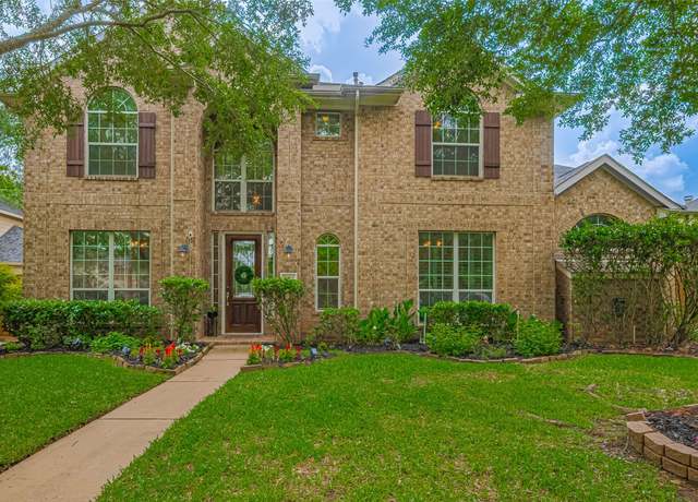 Property at 3314 Brushy Lake Dr, Missouri City, TX 77459, 5 beds, 4.5 baths