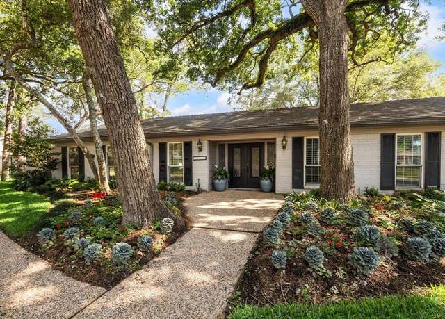 Property at 10227 Holly Springs Dr, Houston, TX 77042, 4 beds, 3 baths