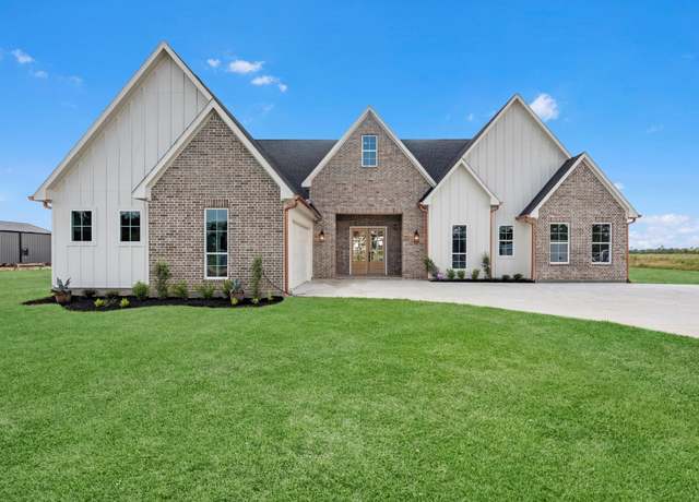 Property at 2047 Road 66117, Dayton, TX 77535, 4 beds, 3.5 baths