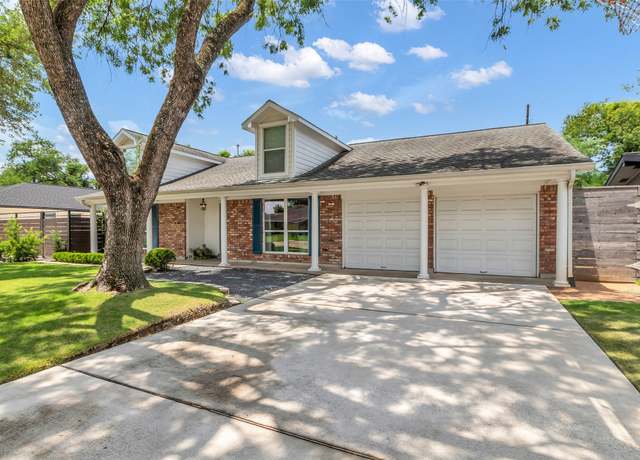 Property at 1819 Mill Creek Dr, Houston, TX 77008, 3 beds, 3 baths
