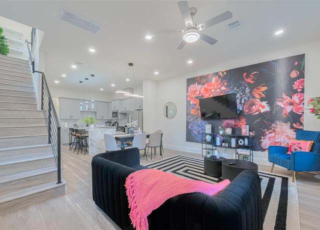 Property at 2909 Nagle St, Houston, TX 77004, 3 beds, 4 baths