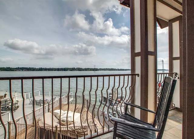 Property at 185 Capetown, Conroe, TX 77356, 3 beds, 2.5 baths
