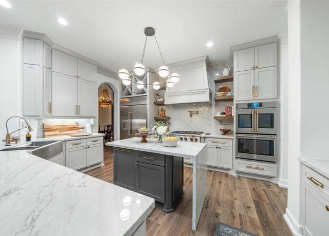 Property at 1924 Boulder Ridge Dr, Conroe, TX 77304, 4 beds, 4 baths