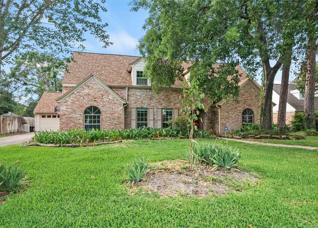 Property at 1606 Big Horn Dr, Houston, TX 77090, 5 beds, 2.5 baths