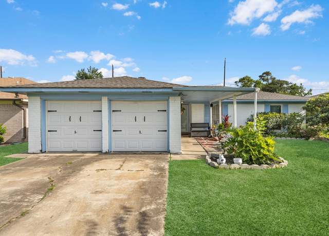 Property at 15935 Dunman Ln, Houston, TX 77044, 3 beds, 1.5 baths