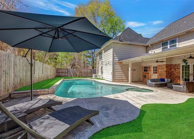 Property at 9527 Enstone Cir, Spring, TX 77379, 5 beds, 3.5 baths