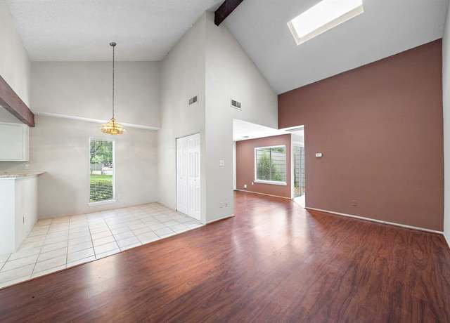 Property at 12980 Greenway Chase Ct #2980, Houston, TX 77072, 1 bed, 1 bath
