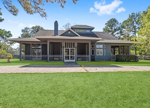 Property at 23355 Landrum Village Dr, Montgomery, TX 77316, 3 beds, 3 baths