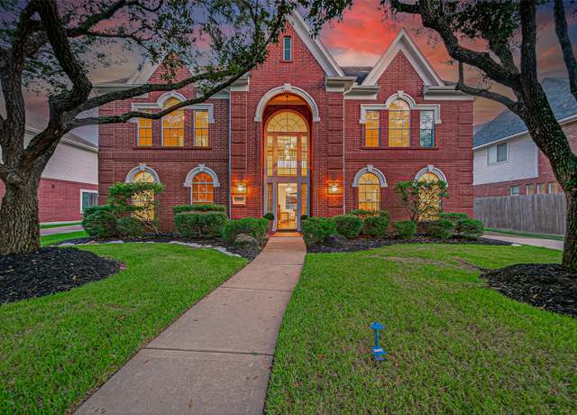 Property at 13011 Mossy Ridge Cv, Houston, TX 77041, 4 beds, 3.5 baths