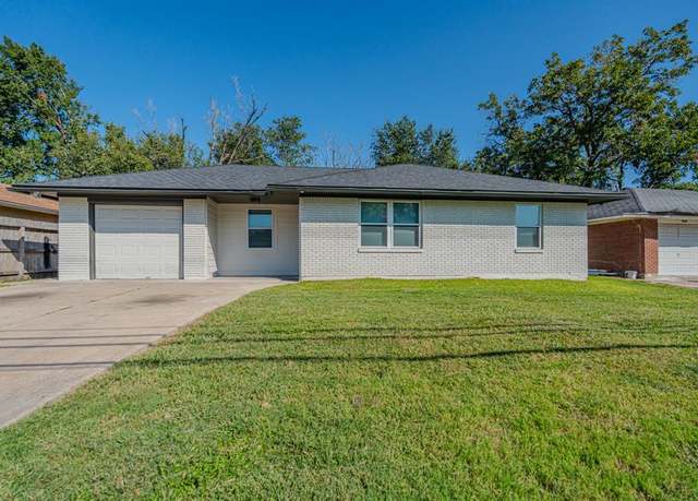 Property at 2127 Strawberry Rd, Pasadena, TX 77502, 5 beds, 2.5 baths