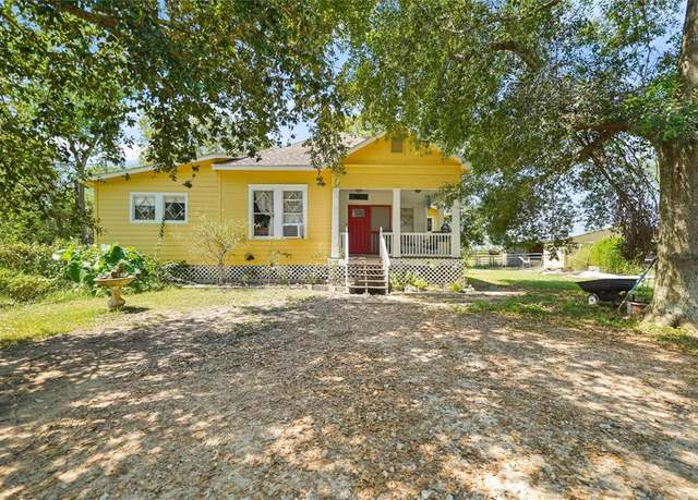 Property at 855 County Road 15, Damon, TX 77430, 2 beds, 2 baths