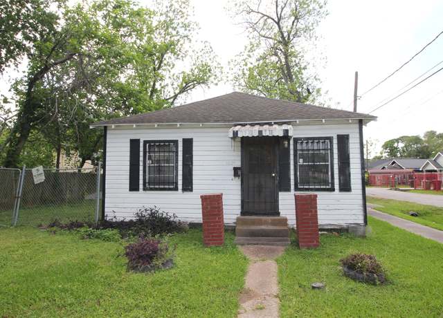 Property at 1800 Reese St, Houston, TX 77012, 1 bed, 1 bath