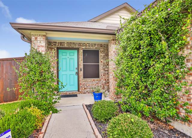 Property at 8643 River Crest Dr, Baytown, TX 77521, 3 beds, 2 baths