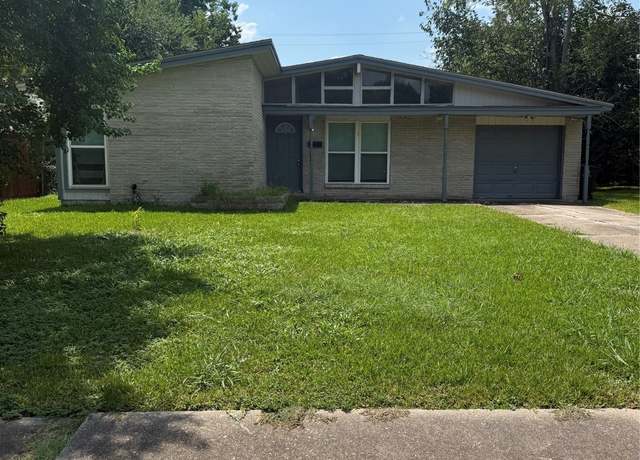 Property at 7023 Triola Ln, Houston, TX 77074, 3 beds, 1 bath