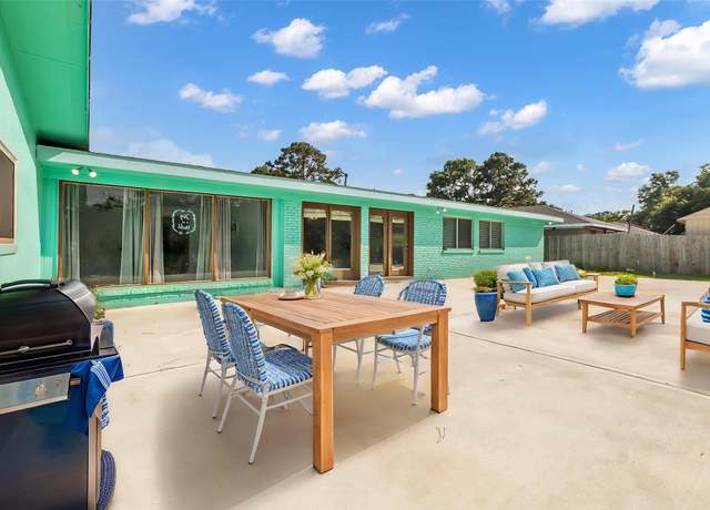 Property at 3411 Woodcrest Dr, Baytown, TX 77521, 4 beds, 2.5 baths