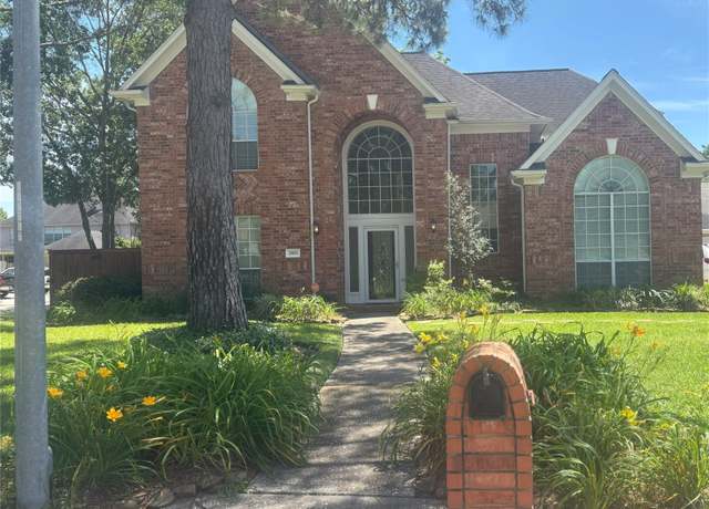 Property at 20003 Powerscourt Dr, Humble, TX 77346, 4 beds, 3.5 baths