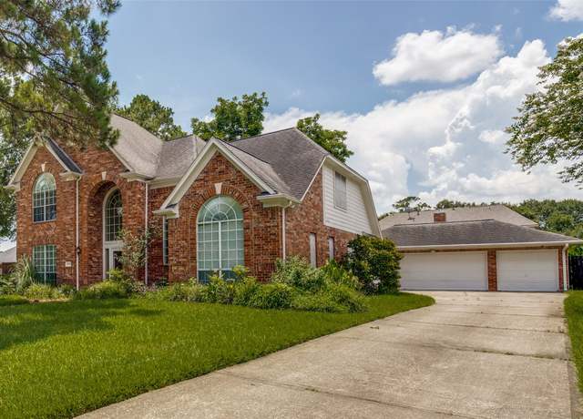 Property at 20003 Powerscourt Dr, Humble, TX 77346, 4 beds, 3.5 baths