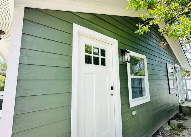 Property at 3919 Elysian St, Houston, TX 77009, 2 beds, 1 bath