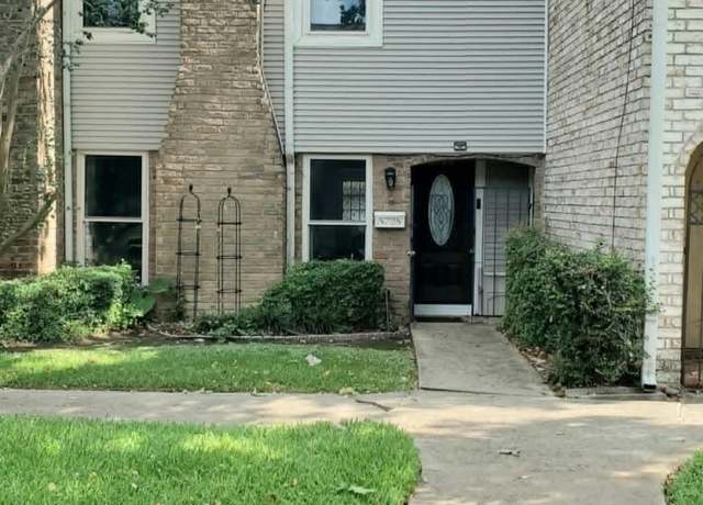 Property at 8728 Wilcrest Dr #8728, Houston, TX 77099, 2 beds, 1.5 baths