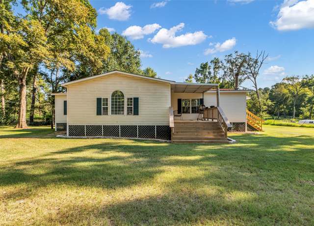 Property at 421 Dove Creek Dr, Coldspring, TX 77331, 3 beds, 2 baths
