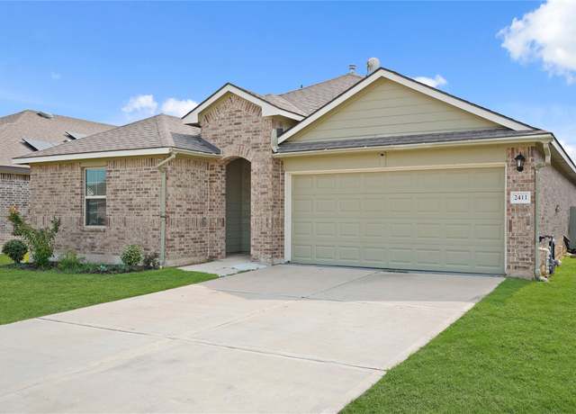 Property at 2411 Mulligan Ln, Navasota, TX 77868, 4 beds, 2 baths