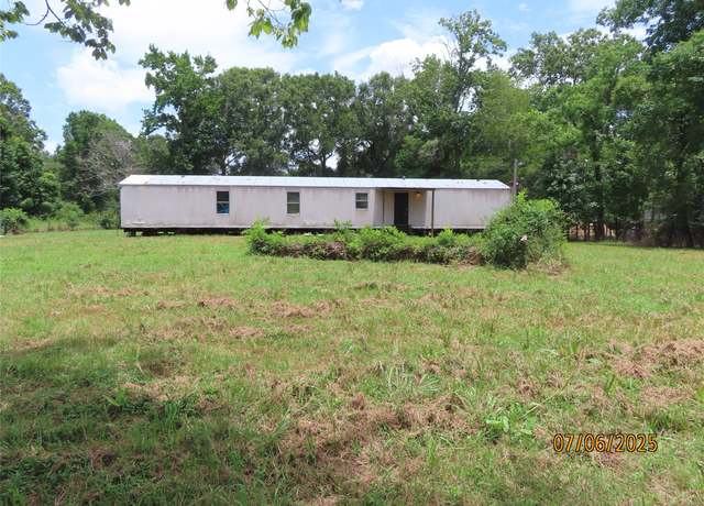 Property at 217 County Road 438, Dayton, TX 77535, 3 beds, 2 baths