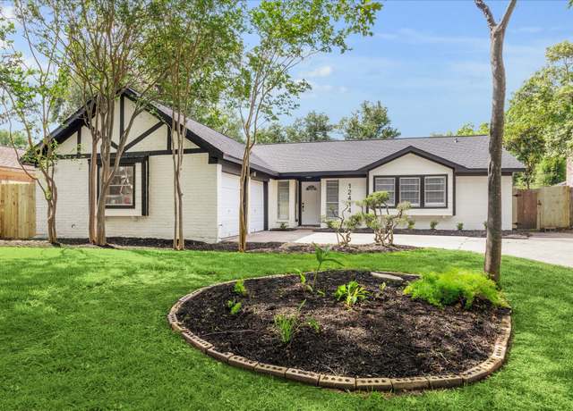 Property at 12414 Whittington Dr, Houston, TX 77077, 4 beds, 2 baths