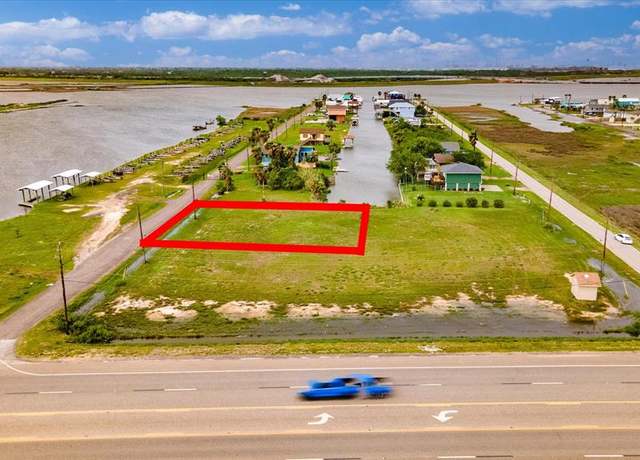 Property at 39 & 40 Beau Rue, Hitchcock, TX 77563