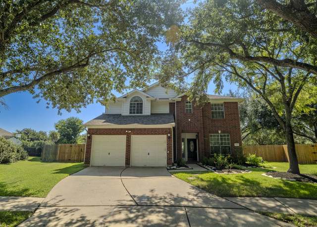 Property at 1123 Woodley Bnd, Sugar Land, TX 77479, 4 beds, 2.5 baths