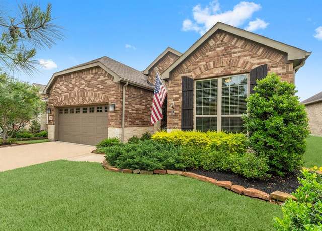 Property at 364 Connemara Dr, The Woodlands, TX 77382, 2 beds, 2 baths