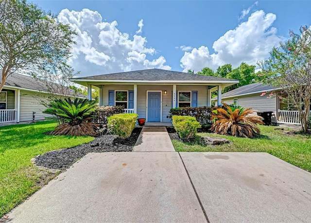 Property at 3335 Angel Ln, Houston, TX 77045, 3 beds, 1 bath