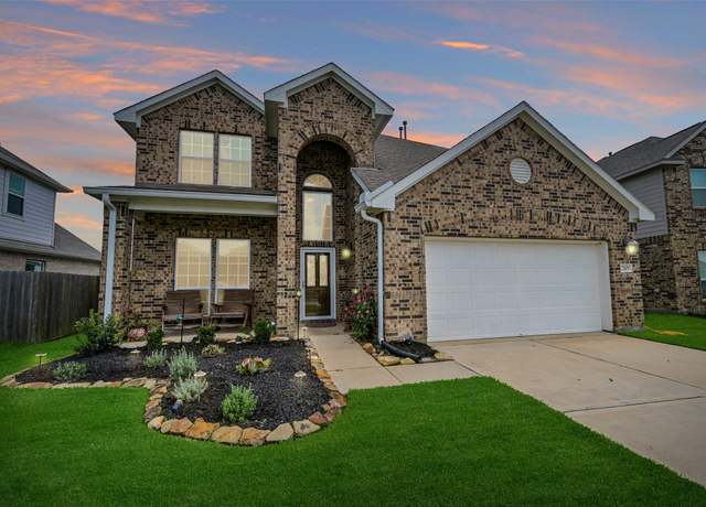 Property at 23109 Zinfandel Dr, Alvin, TX 77511, 4 beds, 3.5 baths