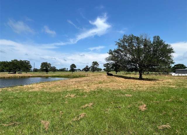 Property at 38535 Wiggins Rd, Hempstead, TX 77445