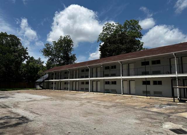 Property at 6633 W Montgomery Rd, Houston, TX 77091