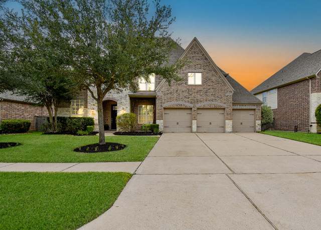 Property at 2911 Wolfberry Dr, Manvel, TX 77578, 4 beds, 3 baths