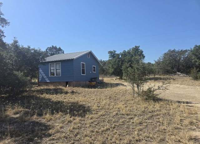 Property at 465 E County Road 3064, Lampasas, TX 76550, 2 beds, 1 bath