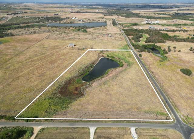 Property at 2800 County Road 464, Elgin, TX 78621