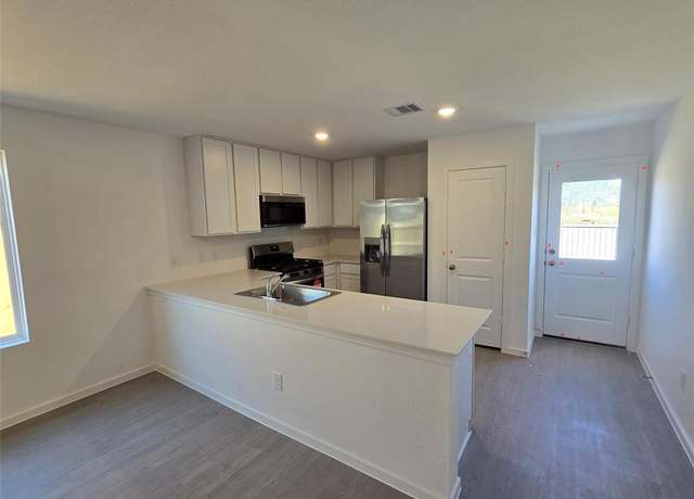 Property at 1713 Lofty Cedar Ct, Conroe, TX 77301, 3 beds, 2 baths