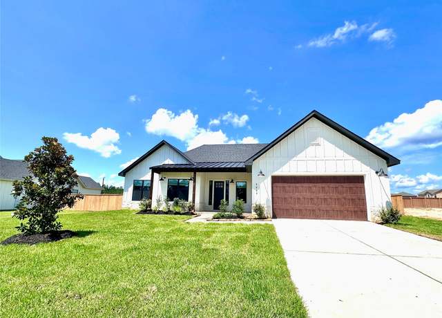 Property at 5607 Marigold Mile Dr, Magnolia, TX 77354, 5 beds, 3 baths